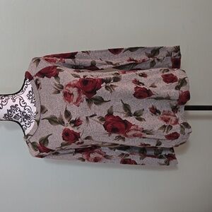 12 PM by Mon Ami rose ling sleeve top in large